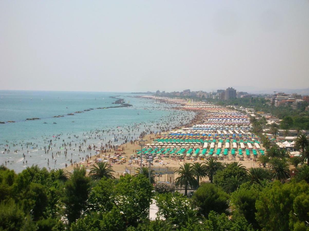 Casavacanze Estate 2 San Benedetto del Tronto Dış mekan fotoğraf